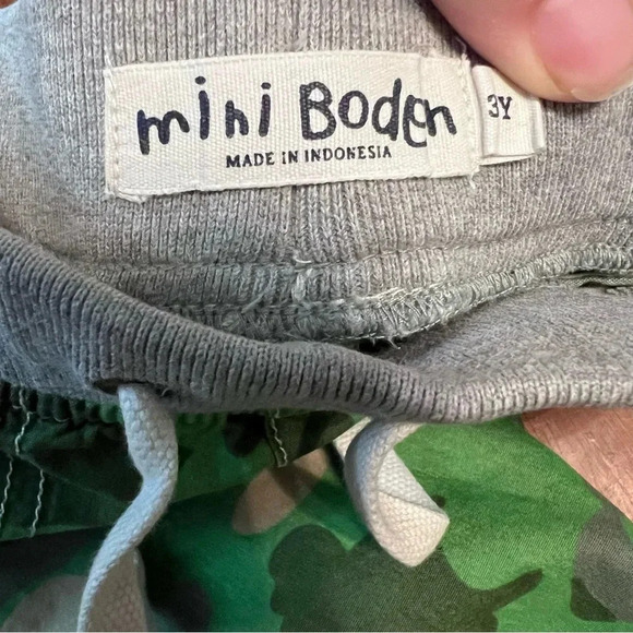 Mini Boden Boys Green Camo Cargo Pants 3 Years Lightweight Casual Pants‎ - Picture 5 of 6